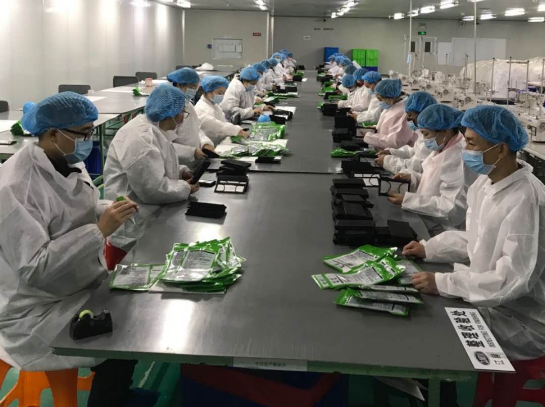 江赫.jpg 江赫.jpg